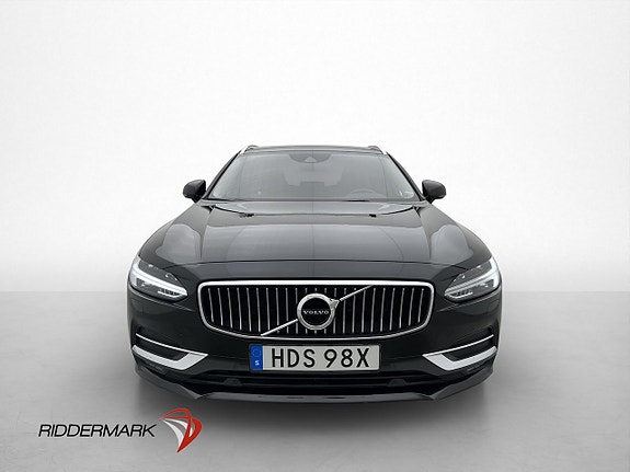 Volvo V90 2 of 5