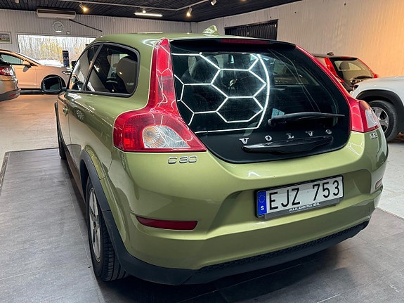 Volvo C30 4 of 5