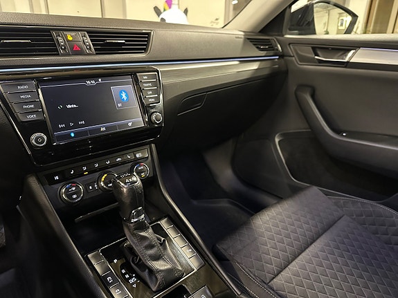 Skoda Superb 13 of 15