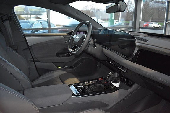 Audi A6 4 of 7