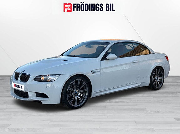 BMW M3 2 of 5