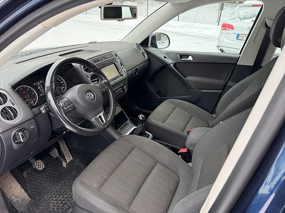 Volkswagen Tiguan 8 of 11