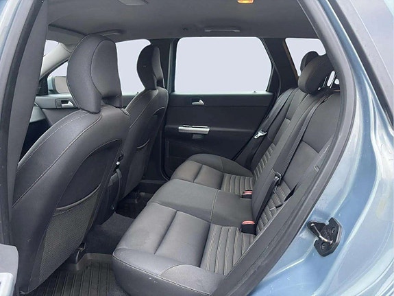 Volvo V50 17 of 21