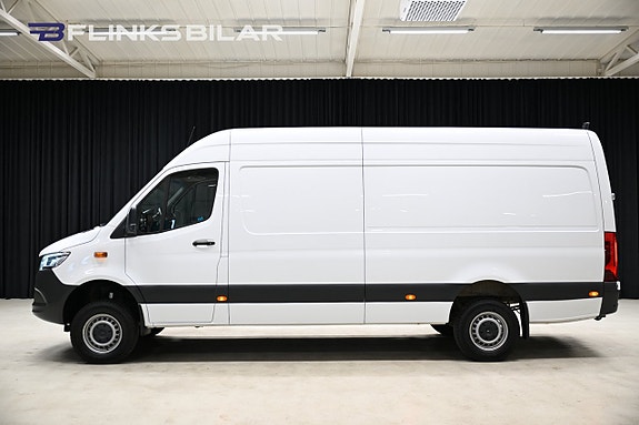 Mercedes-Benz Sprinter 319 2 of 30