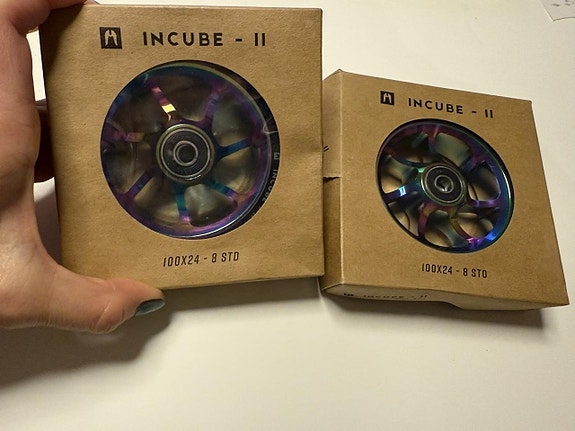 Product image 2 of 3