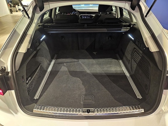 Audi A6 9 of 27