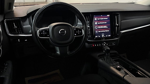 Volvo V90 6 of 19