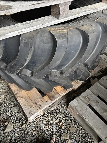 Däck Medved 600/55-26,5 1st