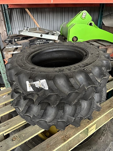 Traktordäck Titan 8-16