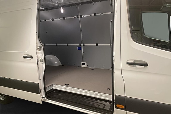 Mercedes-Benz Sprinter 317 6 of 17