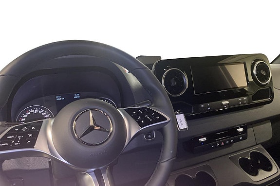 Mercedes-Benz Sprinter 317 10 of 17