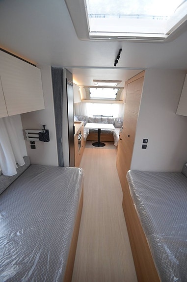 Adria ADORA 663 UT 12 of 14