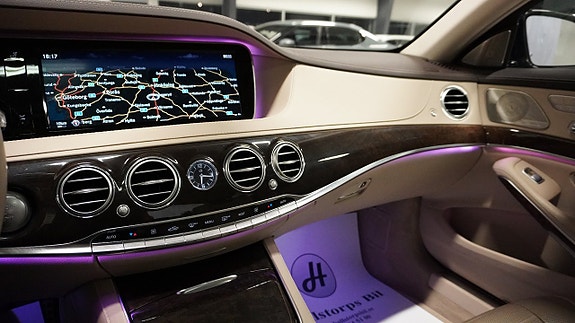Mercedes-Benz S500 13 of 26