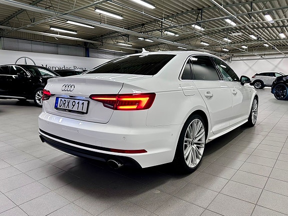 Audi A4 10 of 22