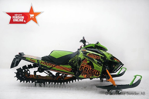 Arctic-cat M8000 Alpha