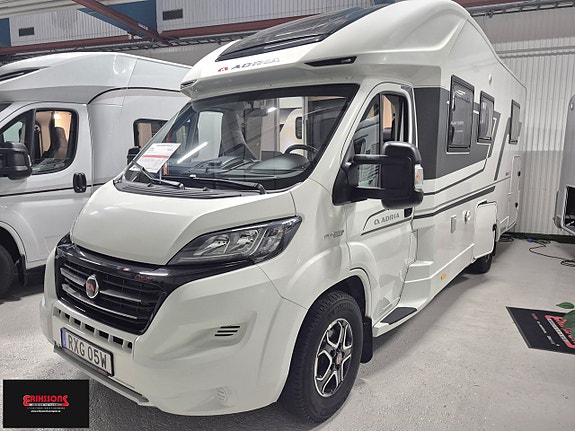 Adria Matrix 670 SC ALDE QUEENBED 16 of 16