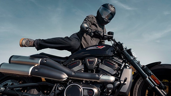 Harley-Davidson Sportster S *SPARA 22 000:-!* 5 of 13