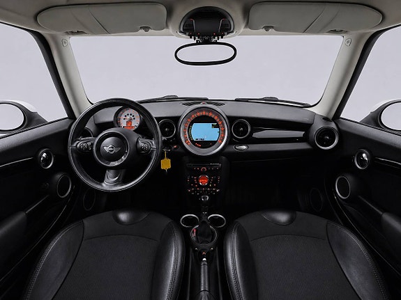MINI Cooper 11 of 25