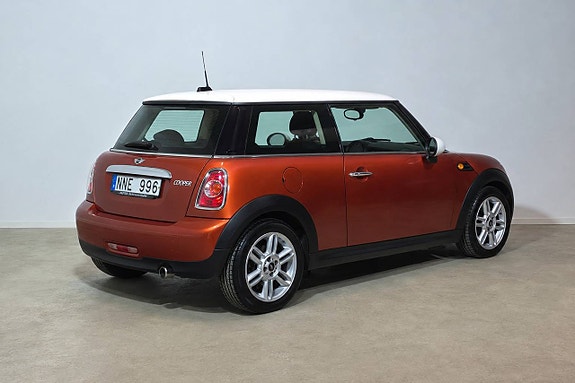 MINI Cooper 7 of 25