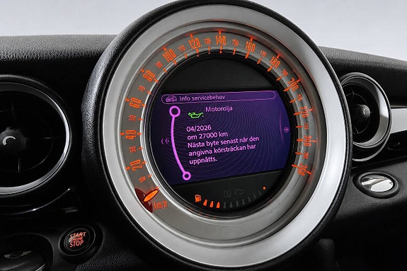 MINI Cooper 19 of 25