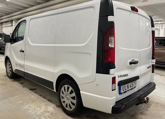 Opel Vivaro 4 of 5