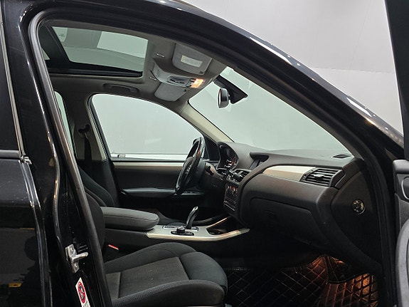 BMW X3 9 of 16