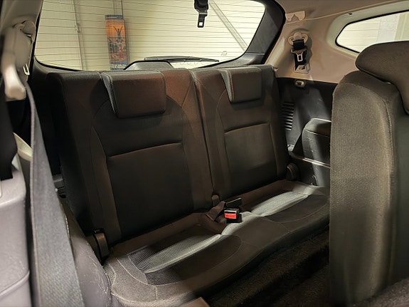 Nissan Qashqai+2 11 of 22