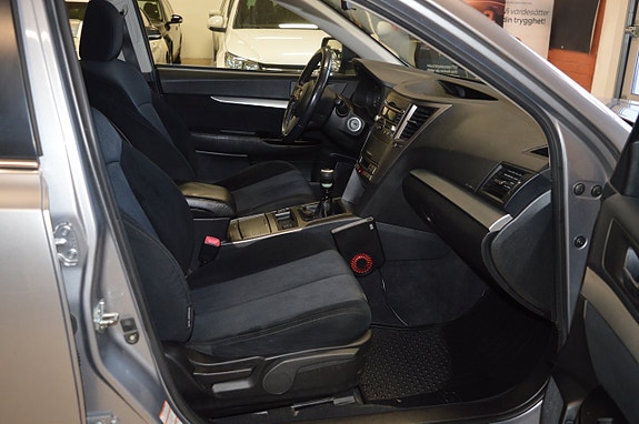 Subaru Outback 14 of 18