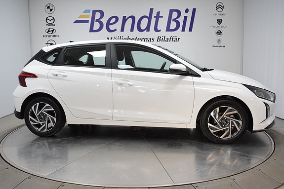 Hyundai i20 12 of 18
