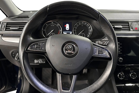 Skoda Superb 15 of 20