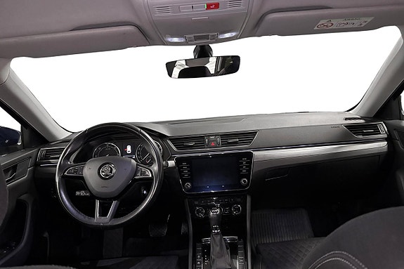 Skoda Superb 11 of 20