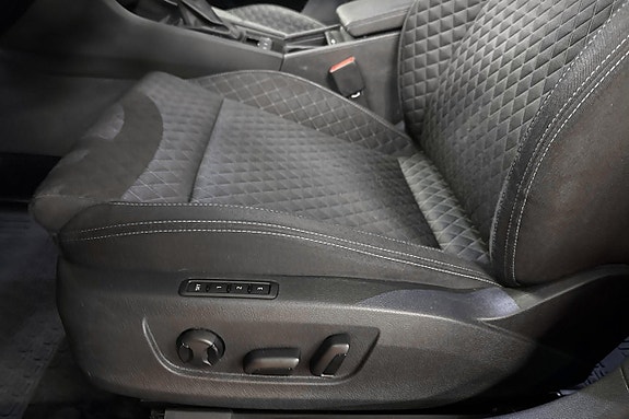 Skoda Superb 14 of 20