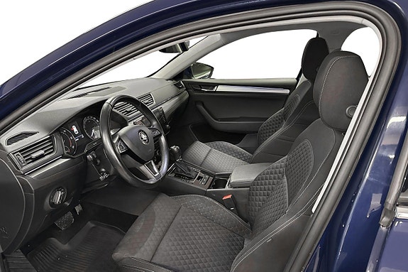 Skoda Superb 9 of 20
