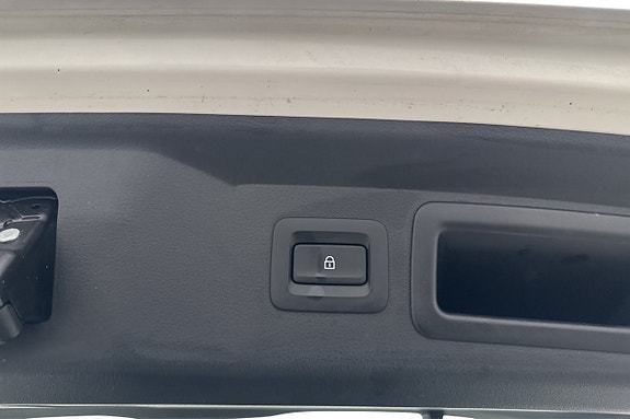 Mazda CX-60 24 of 24