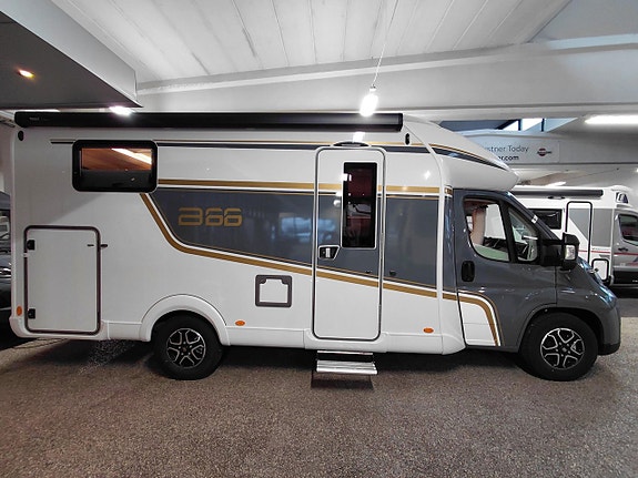 Bürstner B66 TD 690G finns i lager! kampanj i hallen!