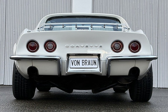 Chevrolet Corvette 7 of 25
