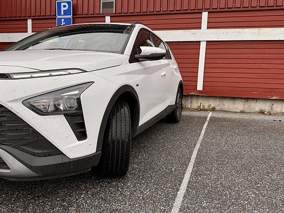 Hyundai Bayon 2 of 5