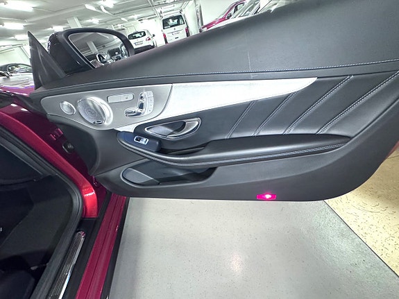Mercedes-Benz C63 18 of 20