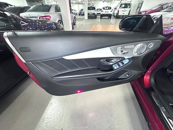 Mercedes-Benz C63 17 of 20