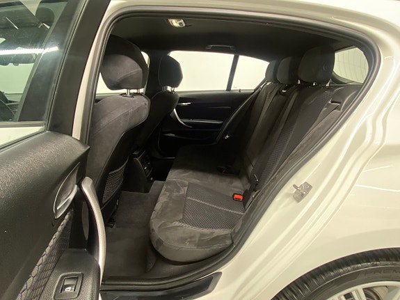 BMW 118d 10 of 16