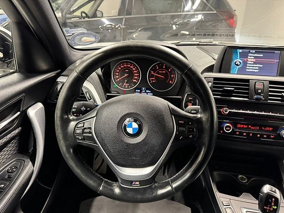 BMW 118d 11 of 16