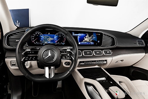 Mercedes-Benz GLS580 6 of 10