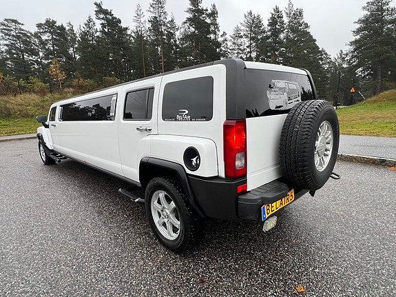 Hummer H3 7 of 11