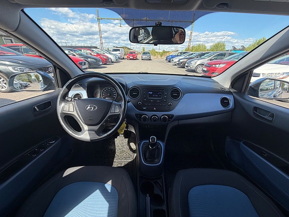 Hyundai i10 14 of 20