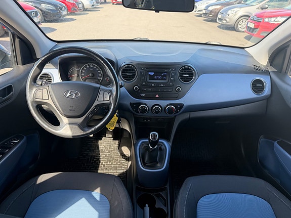 Hyundai i10 16 of 20