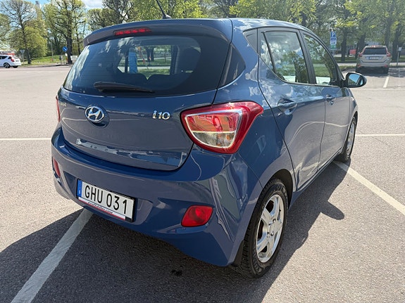 Hyundai i10 5 of 20