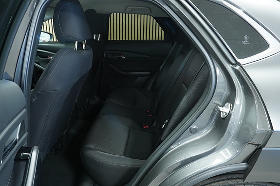 Mazda CX-30 8 of 15