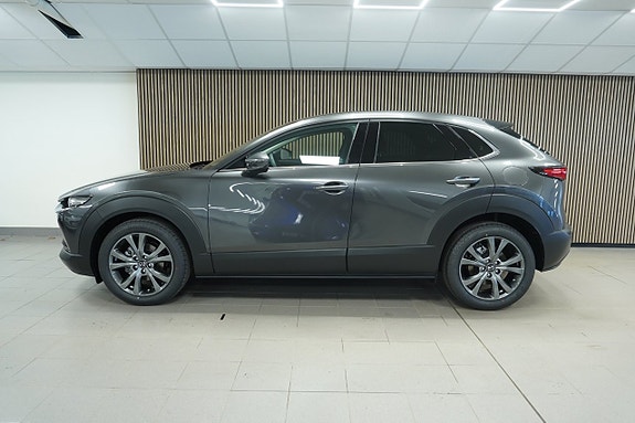 Mazda CX-30 4 of 5
