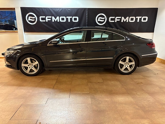 Volkswagen CC 3 of 5