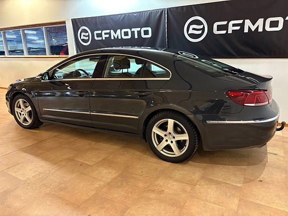 Volkswagen CC 4 of 5